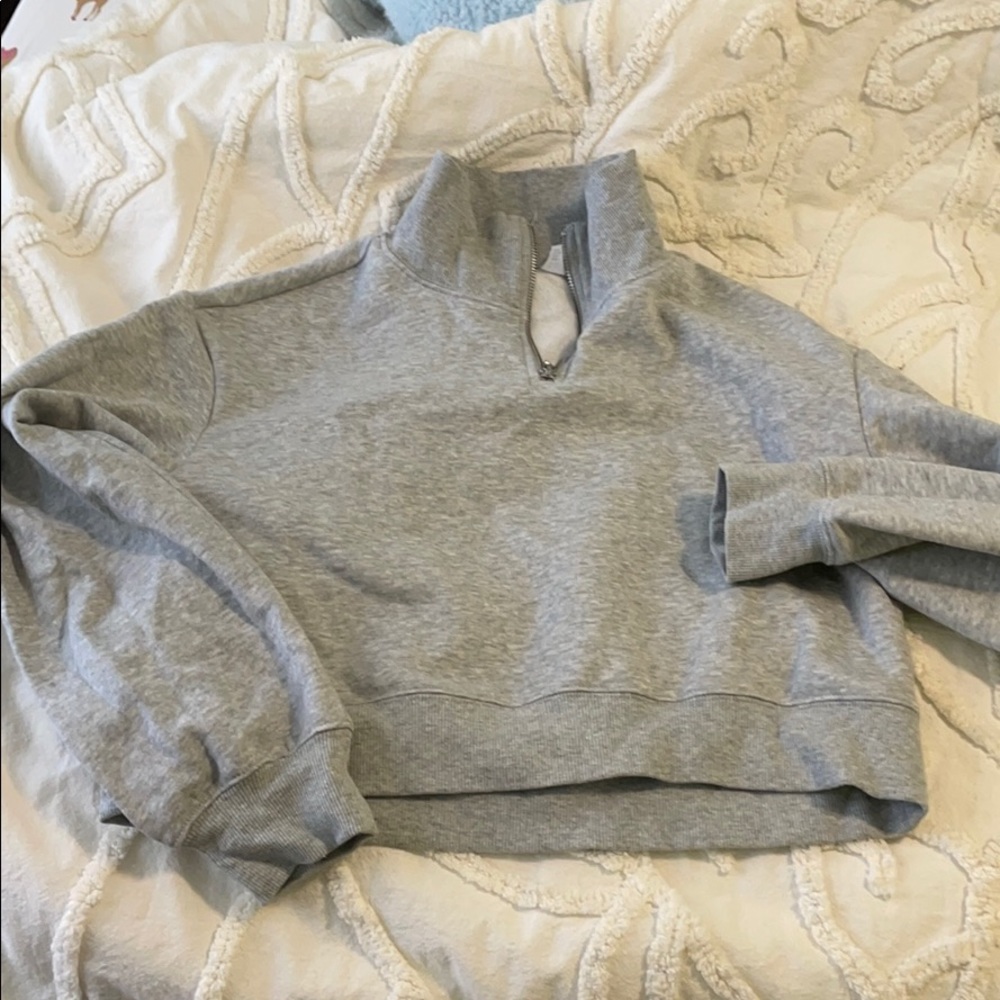 Cropped zip up sweatshirt